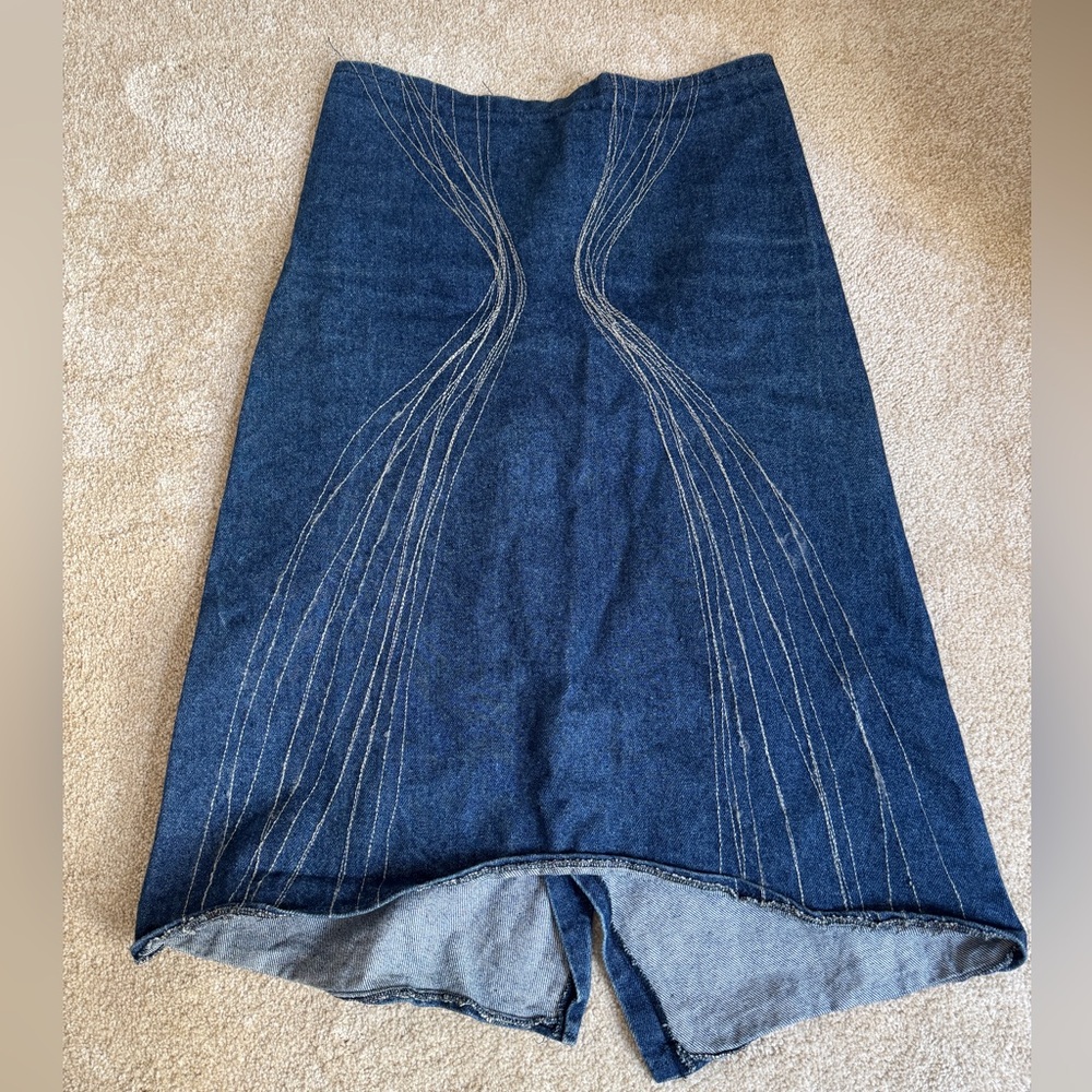 Stylish Blue Denim Skirt